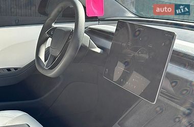 Седан Tesla Model 3 2024 в Звягелі фото 69 Седан Tesla Model 3 2024 в Звягелі