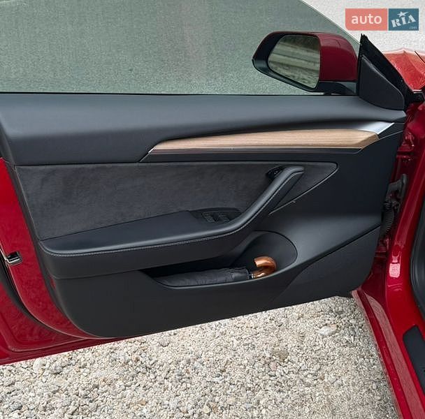 Седан Tesla Model 3 2023 в Днепре фото 11 Седан Tesla Model 3 2023 в Днепре