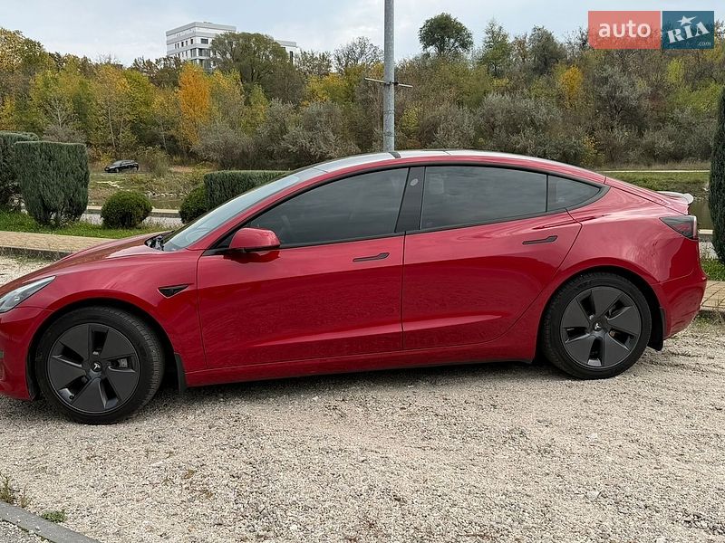 Седан Tesla Model 3 2023 в Днепре фото 2 Седан Tesla Model 3 2023 в Днепре
