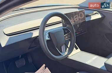 Седан Tesla Model 3 2024 в Вінниці