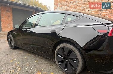 Седан Tesla Model 3 2025 в Хмельницком фото 12 Седан Tesla Model 3 2025 в Хмельницком