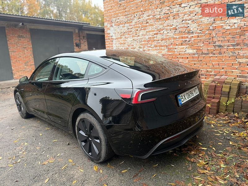 Седан Tesla Model 3 2025 в Хмельницком фото 14 Седан Tesla Model 3 2025 в Хмельницком