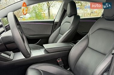 Седан Tesla Model 3 2025 в Хмельницком фото 24 Седан Tesla Model 3 2025 в Хмельницком