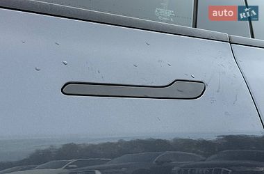 Седан Tesla Model 3 2020 в Рівному