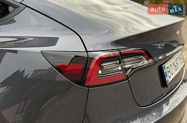 Седан Tesla Model 3 2023 в Тернополі фото 24 Седан Tesla Model 3 2023 в Тернополі