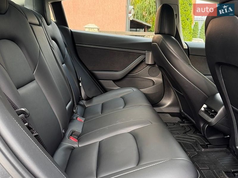 Седан Tesla Model 3 2023 в Тернополі фото 43 Седан Tesla Model 3 2023 в Тернополі