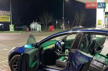 Седан Tesla Model 3 2019 в Львові фото 18 Седан Tesla Model 3 2019 в Львові
