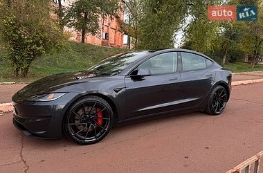 tesla model-3 2024 в Кривой Рог от профессионального продавца Сергей