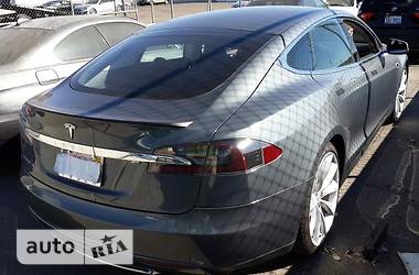 Универсал Tesla Model S 2012 в Киеве