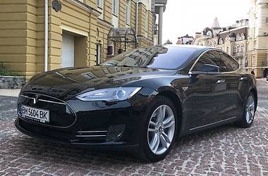 отзывыtesla model s,