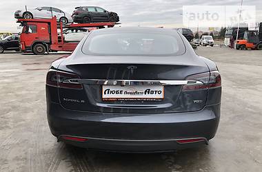 Ліфтбек Tesla Model S 2015 в 