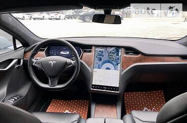 Ліфтбек Tesla Model S 2018 в Києві