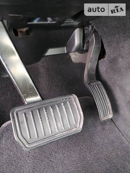 Седан Tesla Model S 2016 в Житомирі фото 31 Седан Tesla Model S 2016 в Житомирі