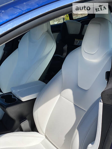 Ліфтбек Tesla Model S 2017 в Житомирі фото 6 Ліфтбек Tesla Model S 2017 в Житомирі