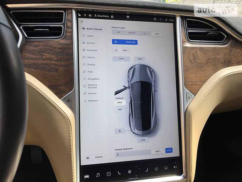 Хетчбек Tesla Model S 2017 в Харкові