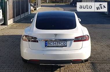 Хетчбек Tesla Model S 2014 в Львові