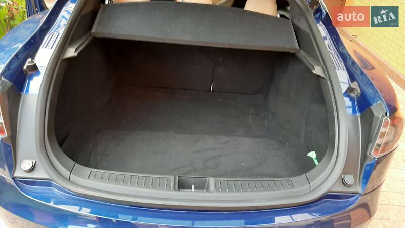 Лифтбек Tesla Model S 2015 в Одессе фото 12 Лифтбек Tesla Model S 2015 в Одессе