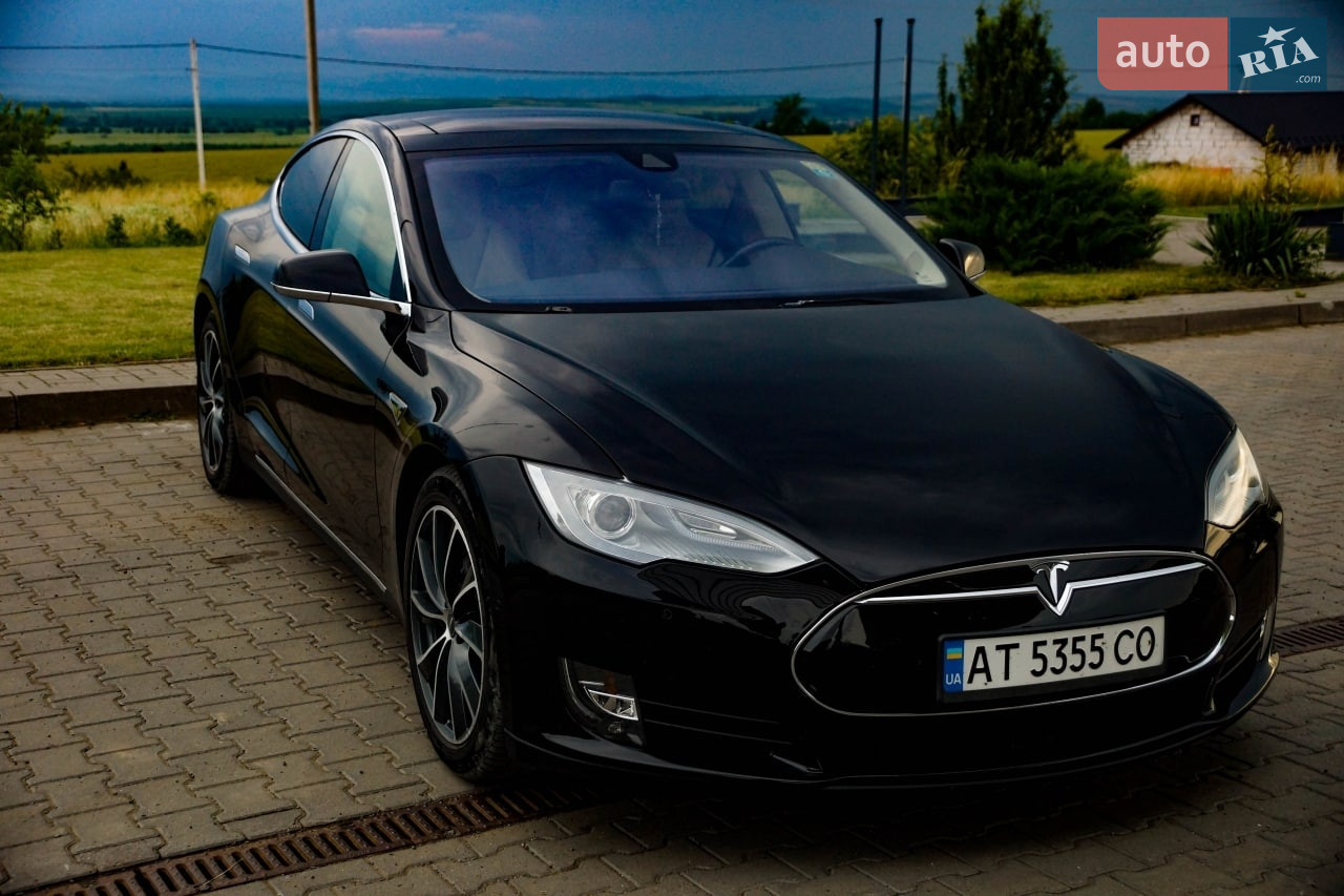 2015 Tesla Model S - мініатюра 3