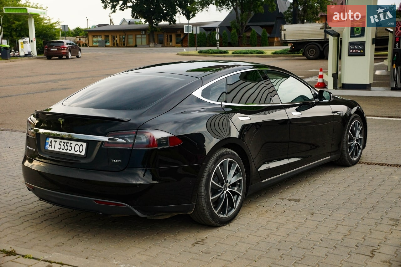 2015 Tesla Model S - мініатюра 17