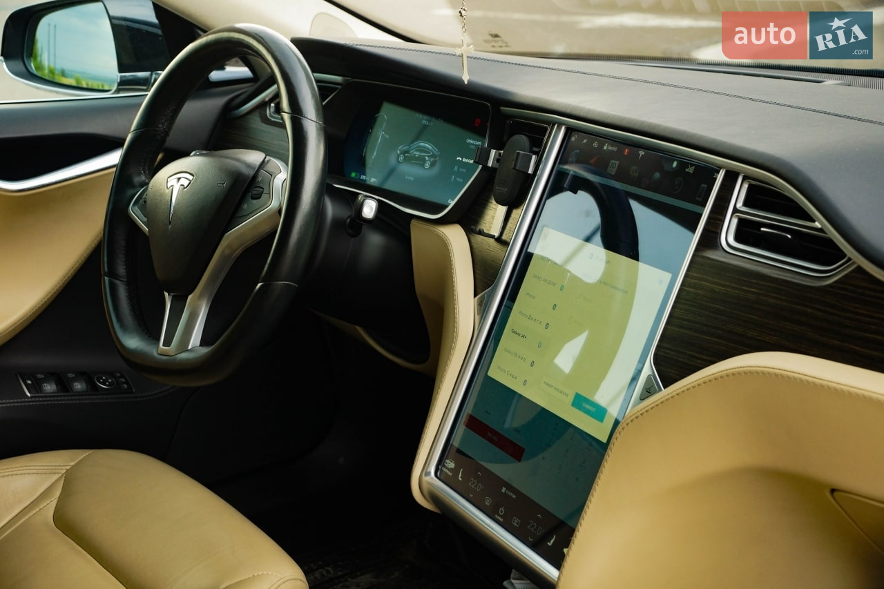 2015 Tesla Model S - мініатюра 26