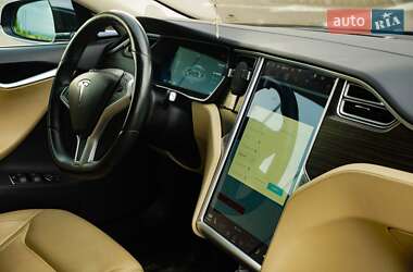 Хетчбек Tesla Model S 2015 в Коломиї