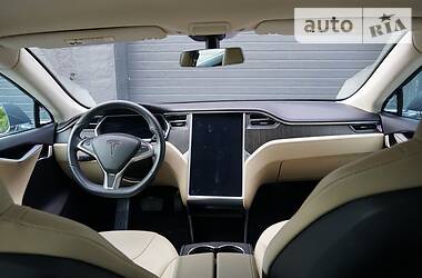 Седан Tesla Model S 2013 в Киеве