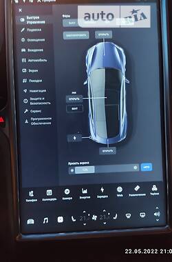 Седан Tesla Model S 2013 в Харкові