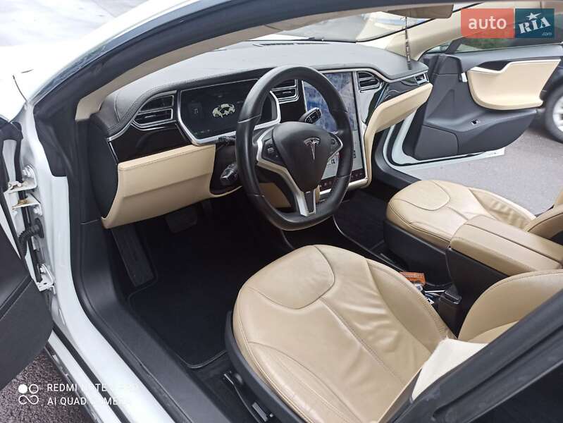 Лифтбек Tesla Model S 2013 в Хмельницком