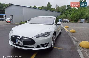 Ліфтбек Tesla Model S 2013 в Хмельницькому