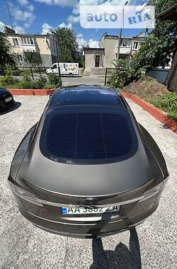 Лифтбек Tesla Model S 2015 в Боярке