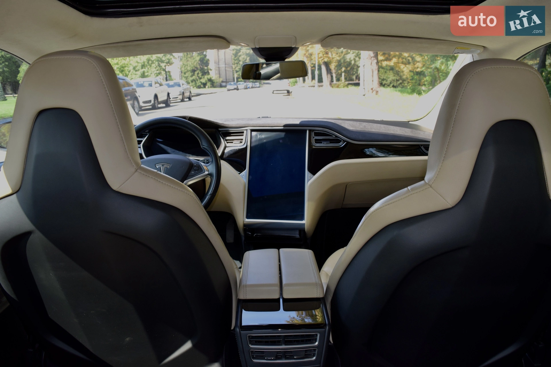 2015 Tesla Model S - мініатюра 18