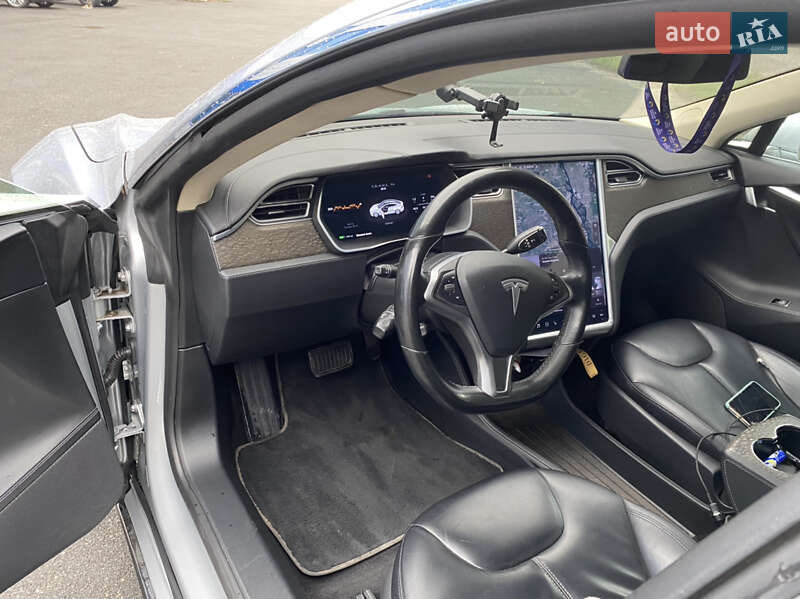 Хетчбек Tesla Model S 2014 в Києві фото 15 Хетчбек Tesla Model S 2014 в Києві