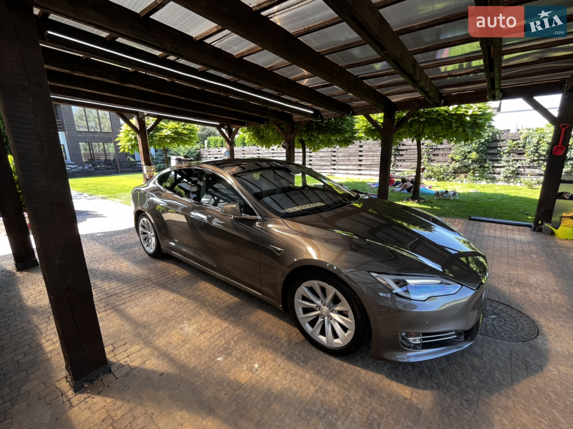 2016 Tesla Model S - мініатюра 16