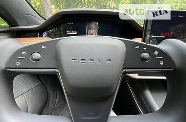 Лифтбек Tesla Model S 2022 в 