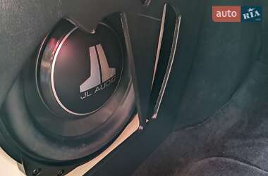 Лифтбек Tesla Model S 2017 в 