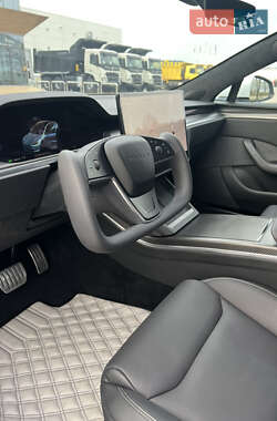 Лифтбек Tesla Model S 2022 в Киеве