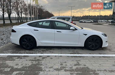 Лифтбек Tesla Model S 2022 в Киеве