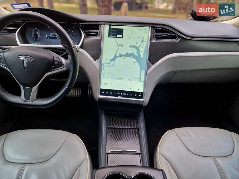 Лифтбек Tesla Model S 2013 в Черкассах фото 5 Лифтбек Tesla Model S 2013 в Черкассах