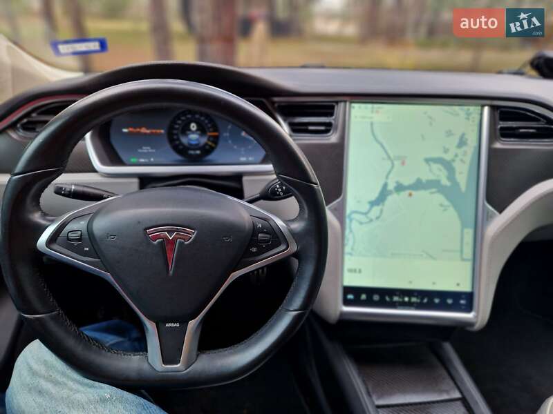 Лифтбек Tesla Model S 2013 в Черкассах фото 8 Лифтбек Tesla Model S 2013 в Черкассах