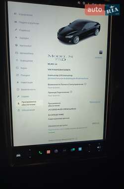 Лифтбек Tesla Model S 2017 в Умани