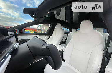 Лифтбек Tesla Model S 2021 в 