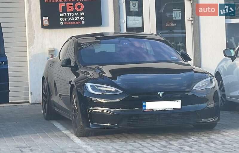 Ліфтбек Tesla Model S 2021 в Львові