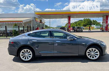 Лифтбек Tesla Model S 2014 в Киеве