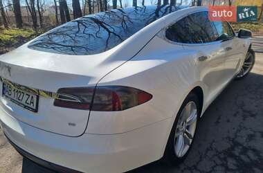 Ліфтбек Tesla Model S 2013 в Вінниці