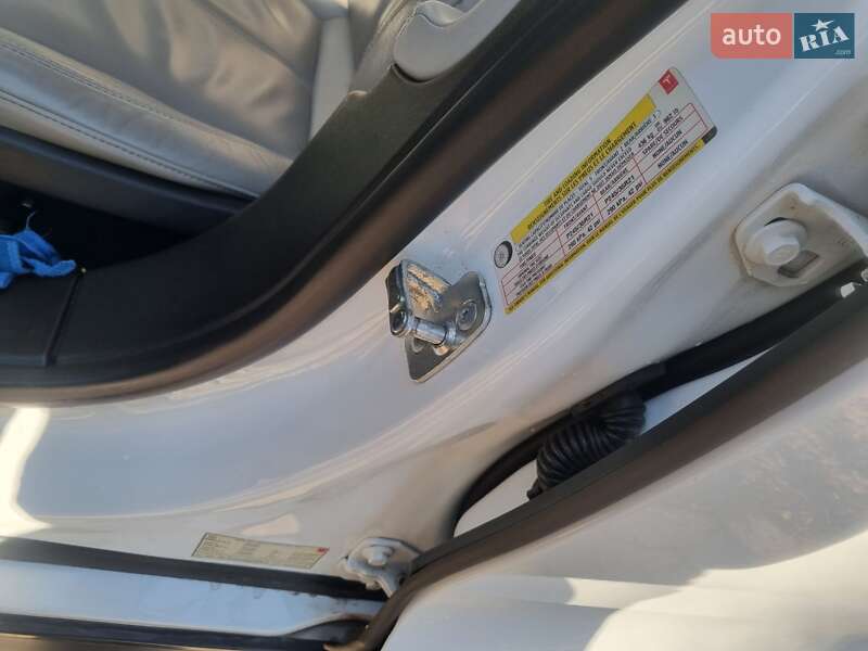 Лифтбек Tesla Model S 2013 в Виннице