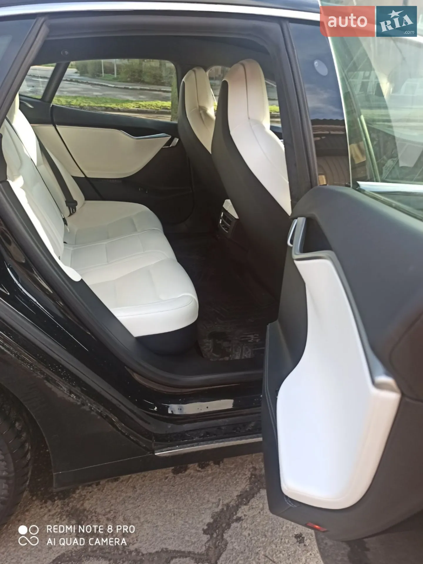 2017 Tesla Model S - мініатюра 19