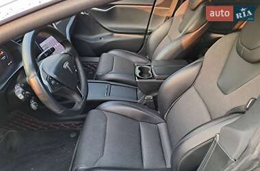 Лифтбек Tesla Model S 2018 в 
