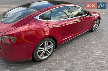 Ліфтбек Tesla Model S 2014 в Мукачевому