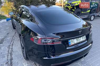 Лифтбек Tesla Model S 2021 в Львове