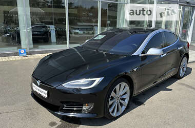 Ліфтбек Tesla Model S 2018 в Києві